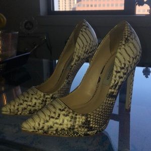 Snakeskin pumps